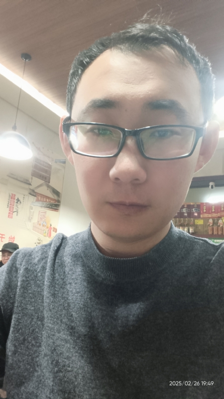黑黑一笑的第一张照片--潍坊相亲服务中心
