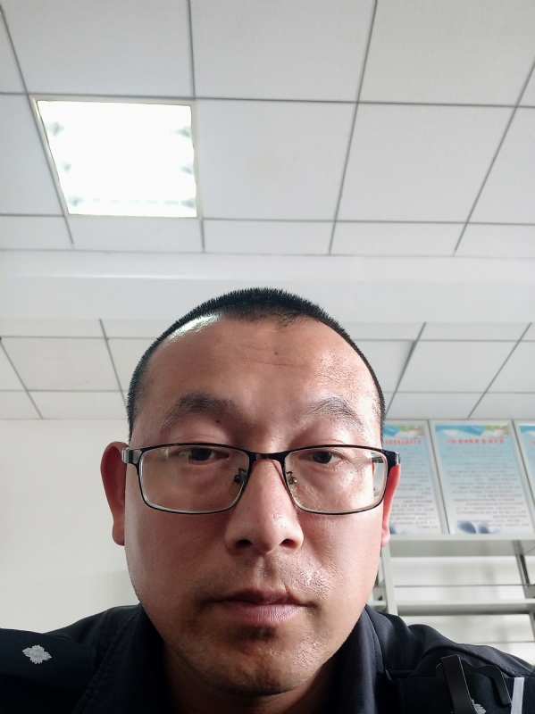 布鲁斯贺的第三张照片--潍坊相亲服务中心