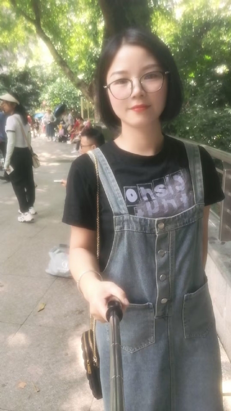 如燕的第一张照片--潍坊相亲服务中心
