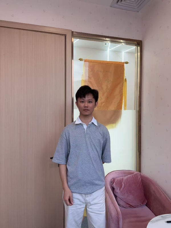 小叶子的第一张照片--潍坊相亲服务中心