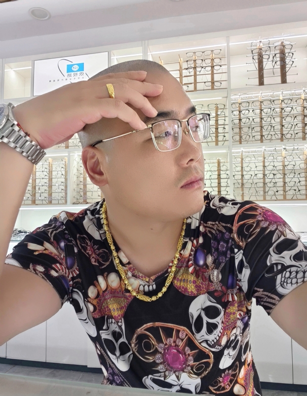 一生诺言的第一张照片--潍坊相亲服务中心