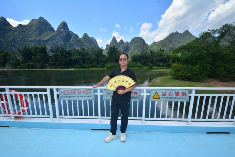 沙漠海的第四张照片--潍坊相亲服务中心